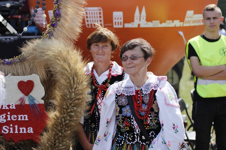 Walewice. Dożynki województwa łódzkiego