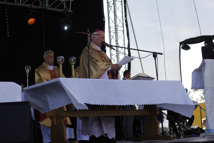 Walewice. Dożynki województwa łódzkiego