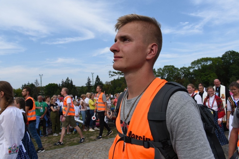 Grupa 23 - wejście