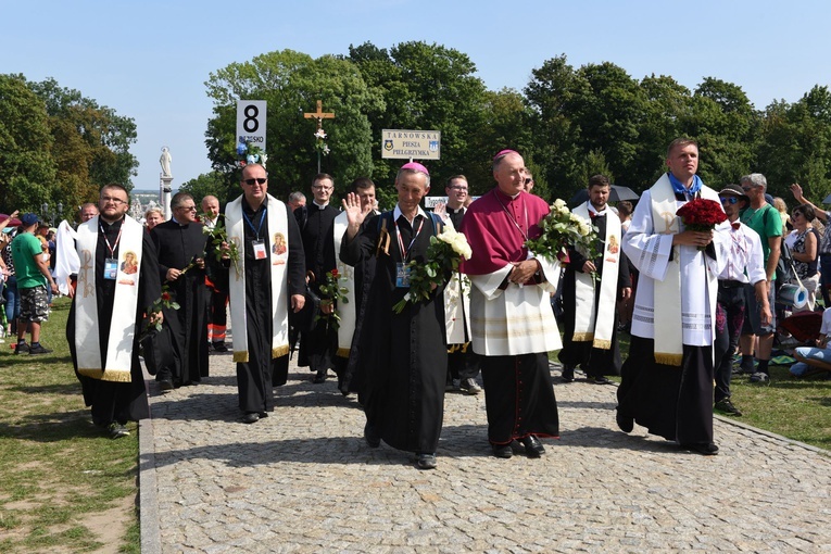 Grupa 8 - wejście w 2019 roku
