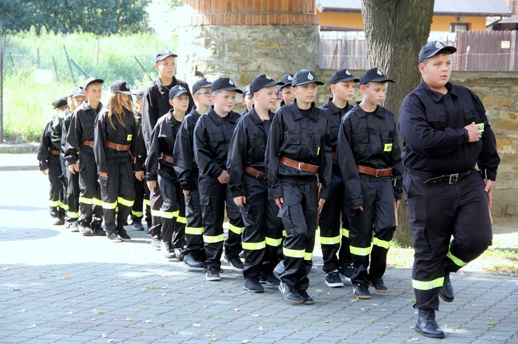 Jedna z najstarszych straży na Sądecczyźnie świętowała jubileusz