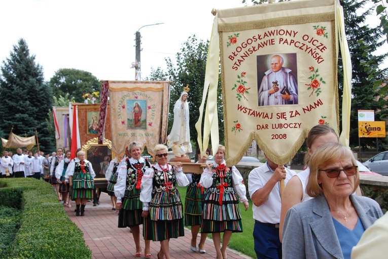 Odpust z poświęceniem figury MB Rzeczyckiej.