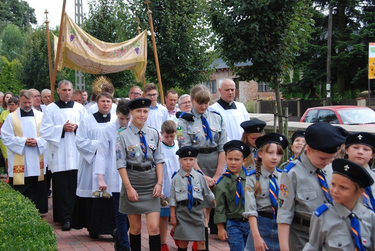 Odpust z poświęceniem figury MB Rzeczyckiej.