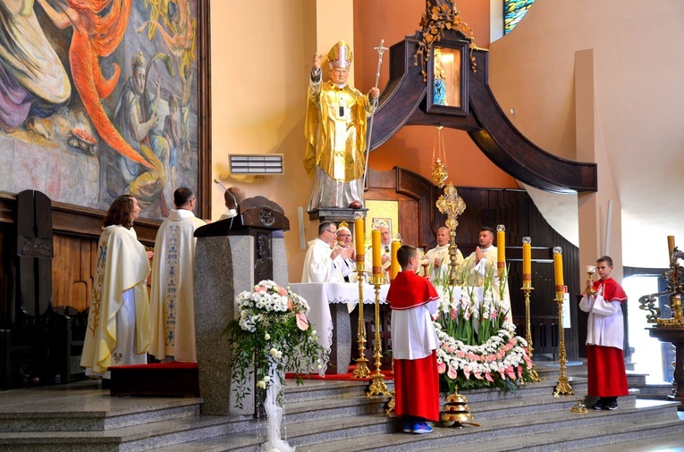 Śluby wieczyste s. Niny, Uczennicy Krzyża