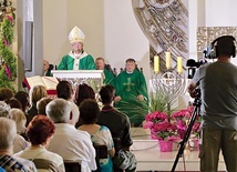 – Salezjanie pracują tu już 74 lata – zaznaczył metropolita gdański.