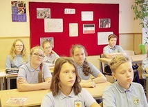 Dzieci z Zespołu Szkół Katolickich organizują pomoc dla rówieśników z Aleppo w Syrii.