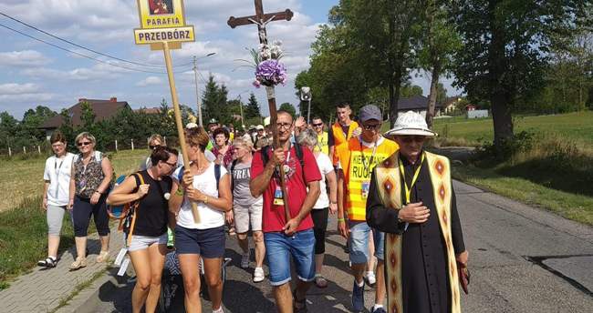 Piesza pielgrzymka z Przedborza na Jasną Górę