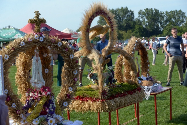 Dożynki w Radzicach Dużych