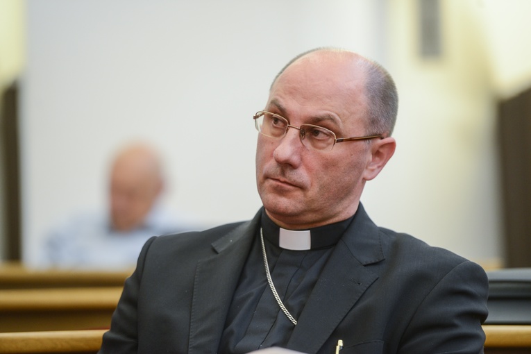Abp Polak: stanowisko Rady Prawnej KEP jest wyłącznie opinią, o której będziemy dyskutować