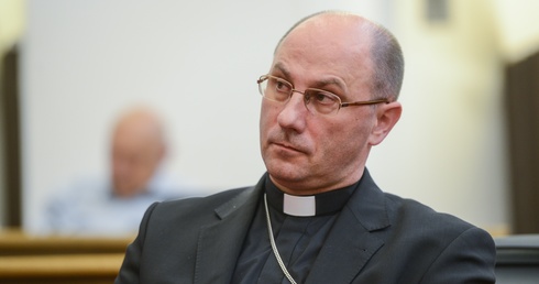 Prymas: Nie wszyscy katecheci będą katechistami