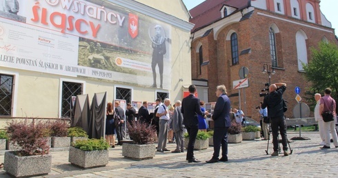 Opole. Wystawa i portal o powstaniach śląskich