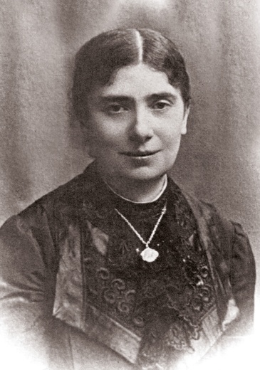 Raffaelina Cerase była Włoszką z Foggii, pobożną tercjarką, której duchowym kierownikiem stał się św. o. Pio.