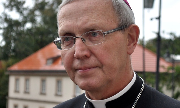Płock modli się za bp. Liberę 