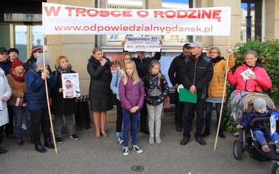 Odpowiedzialny Gdańsk zachęca rodziców do składania oświadczenia rodzicielskiego, przygotowanego według wzoru Ordo Iuris.