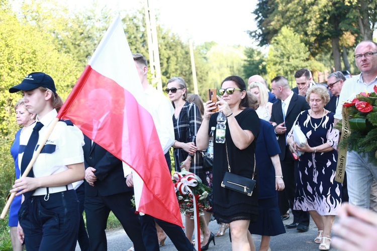 Pogrzeb Wiesława Budzika ps. "Roland"