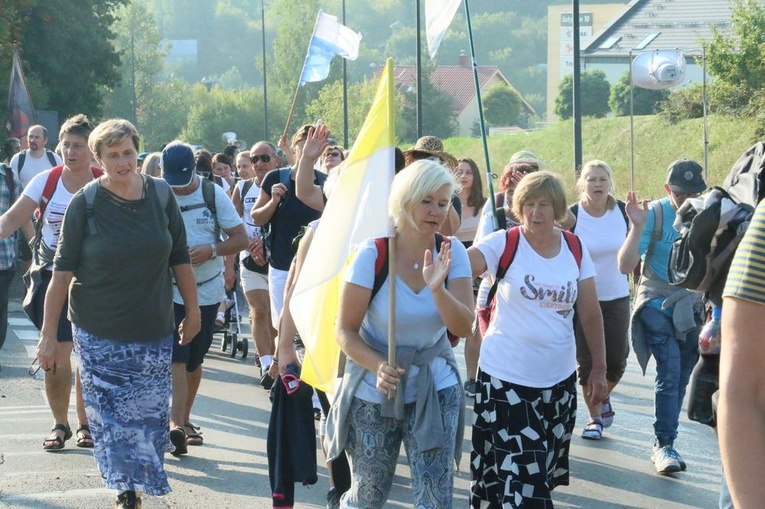 Pielgrzmka do Wąwolnicy