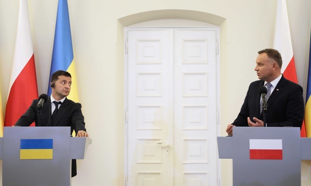 Andrzej Duda: poprosiłem prezydenta Ukrainy o zniesienie moratorium dot. prac ekshumacyjnych na Ukrainie 