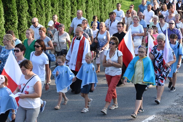 Droga Krzyżowa na górę Kożuch