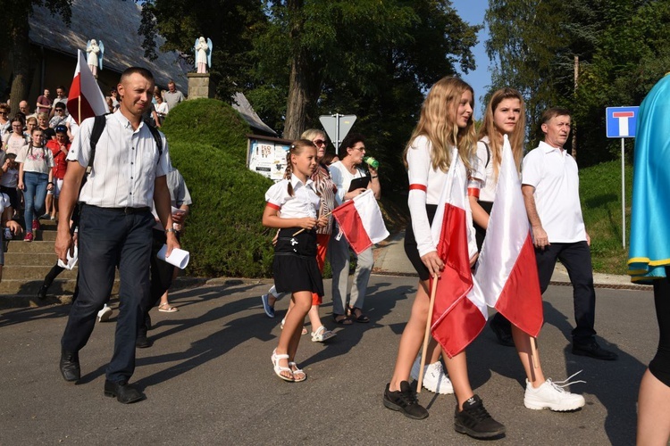 Droga Krzyżowa na górę Kożuch