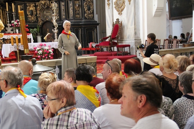 10. Pielgrzymka chorych, niepełnosprawnych i ich opiekunów do Henrykowa