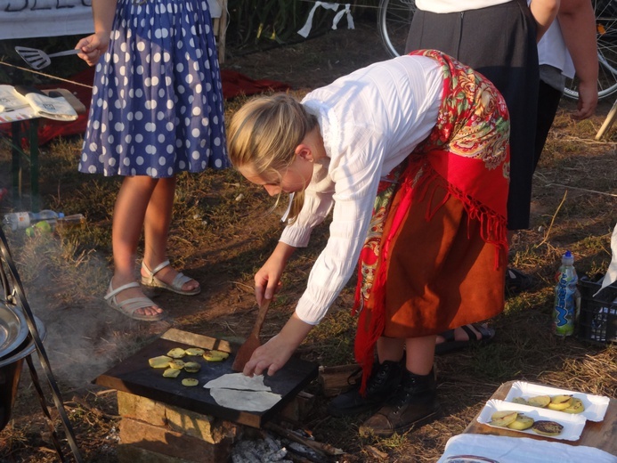 Piknik historyczny "Różne drogi wolności"