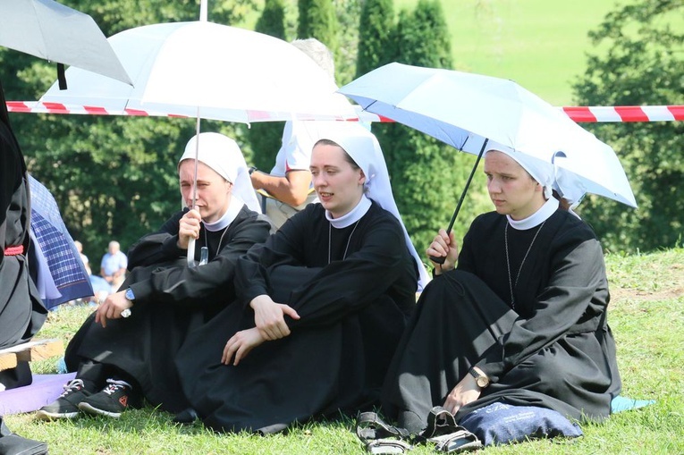 Uroczystości odpustowe w Wąwolnicy