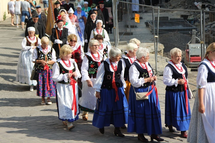 Ze św. Melchiorem w Cieszynie ponad granicami - procesja 2019