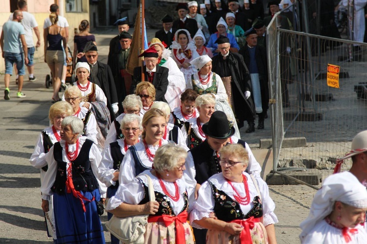 Ze św. Melchiorem w Cieszynie ponad granicami - procesja 2019