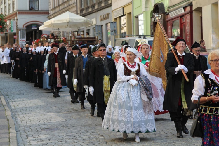 Ze św. Melchiorem w Cieszynie ponad granicami - procesja 2019