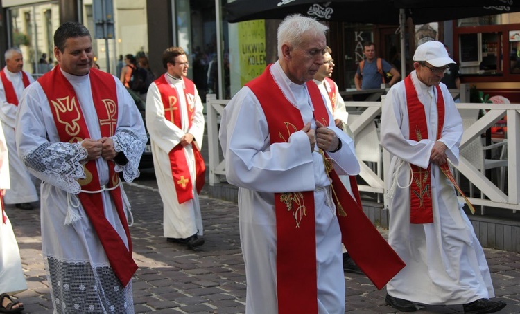 Ze św. Melchiorem w Cieszynie ponad granicami - procesja 2019