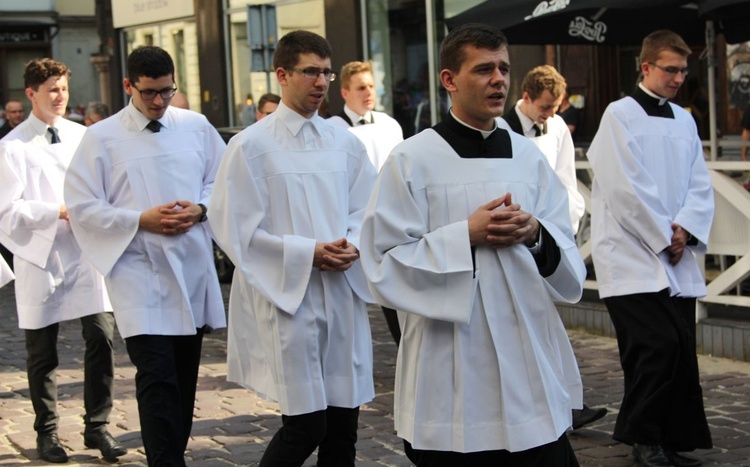 Ze św. Melchiorem w Cieszynie ponad granicami - procesja 2019