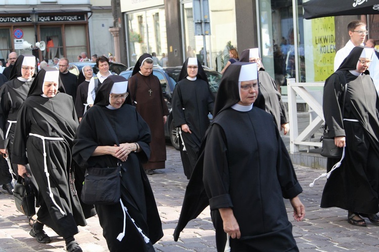 Ze św. Melchiorem w Cieszynie ponad granicami - procesja 2019