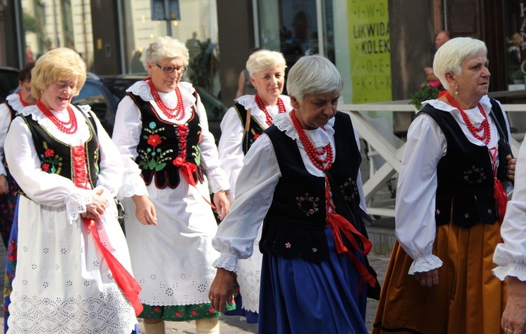 Ze św. Melchiorem w Cieszynie ponad granicami - procesja 2019