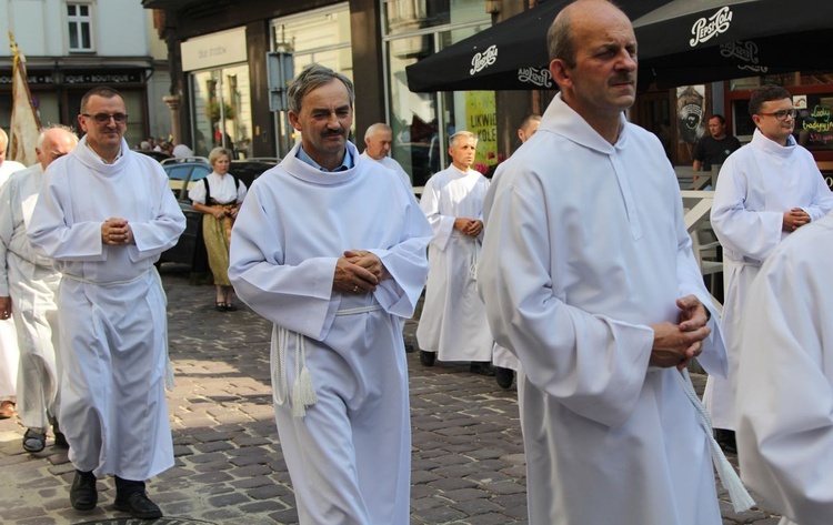 Ze św. Melchiorem w Cieszynie ponad granicami - procesja 2019