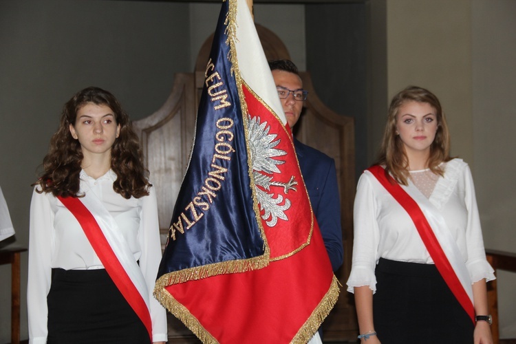 Rozpoczęcie roku szkolnego w Klasyku