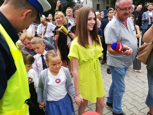 Bezpieczna droga do szkoły na inaugurację nowego roku szkolnego w Sosnowcu
