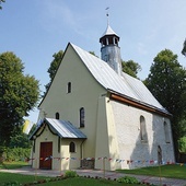 ▲	Bojanicką świątynię czeka jeszcze odnowienie dachu.