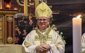 ▲	Ordynariusz podczas Eucharystii jubileuszowej.