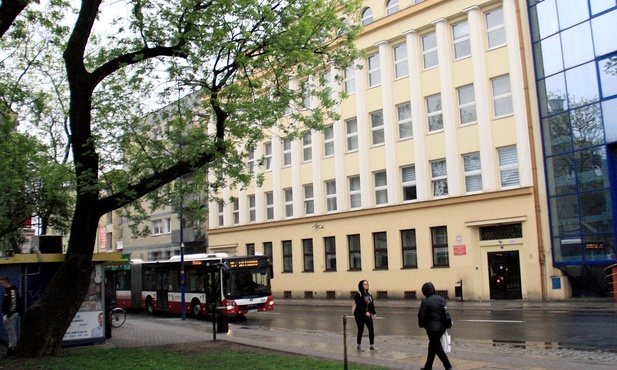 Opole. Prokuratura wszczęła dochodzenie w sprawie domniemanego zatajania pedofilii