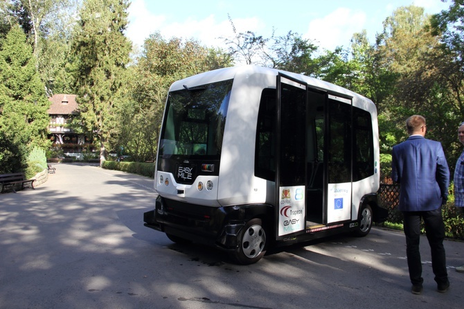 Autonomiczny bus na ulicach Gdańska