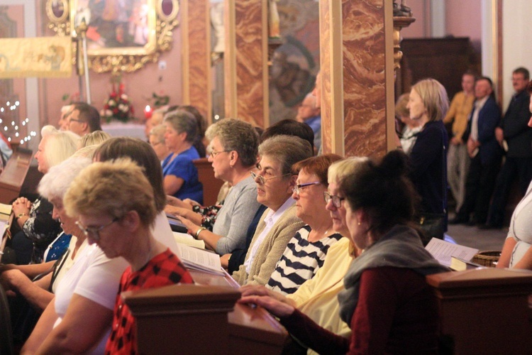 Wprowadzenie relikwii św. Walentego w Łączniku