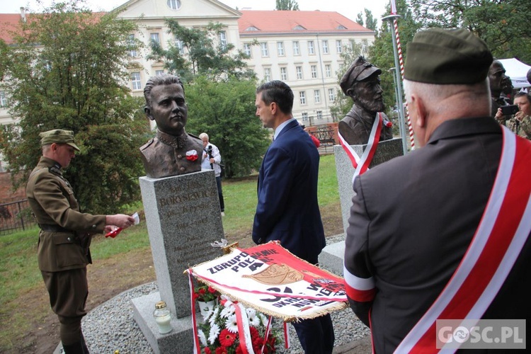 Odsłonięcie popiersi Żołnierzy Niezłomnych w Głogowie