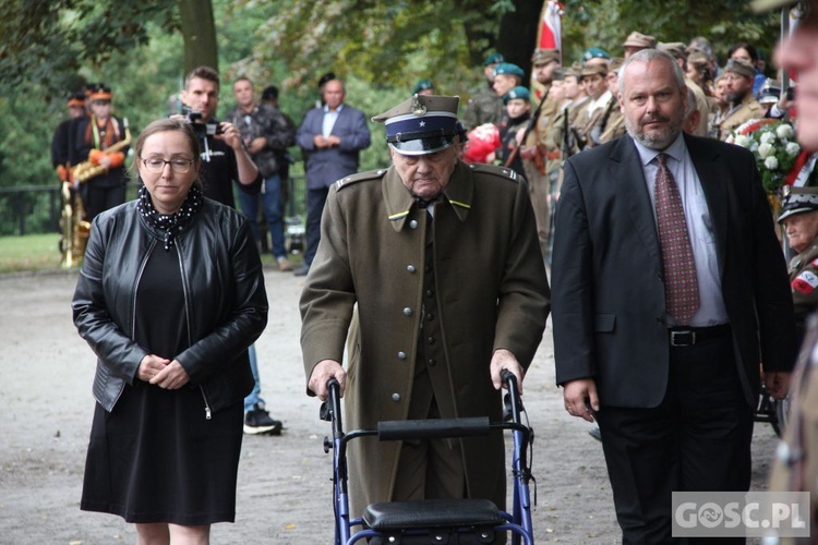 Odsłonięcie popiersi Żołnierzy Niezłomnych w Głogowie