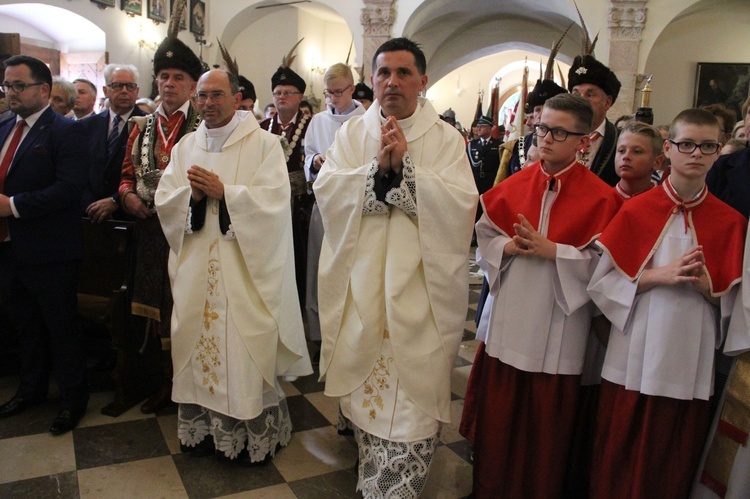 Bobowa. Błogosławieństwo odnowionego kościoła w 680. rocznicę lokacji miasta