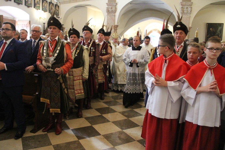 Bobowa. Błogosławieństwo odnowionego kościoła w 680. rocznicę lokacji miasta