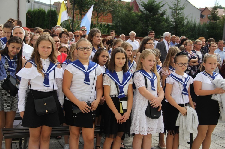 Bobowa. Błogosławieństwo odnowionego kościoła w 680. rocznicę lokacji miasta