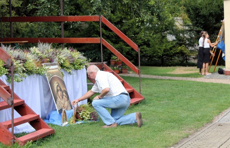 Sanktuarium szensztackie w Rokitnicy 