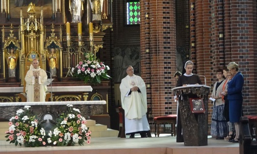 Gliwice. Rozpoczęcie roku katechetycznego w katedrze