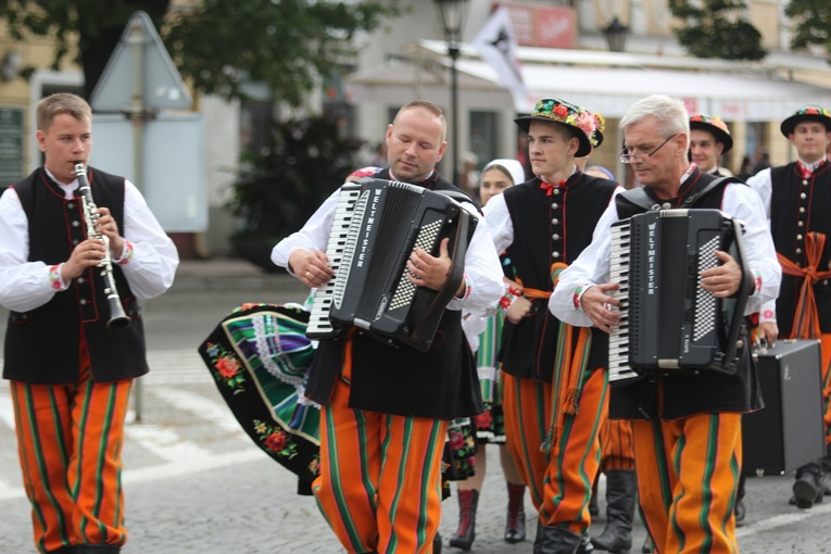 Gwiozdy łowickie 2019
