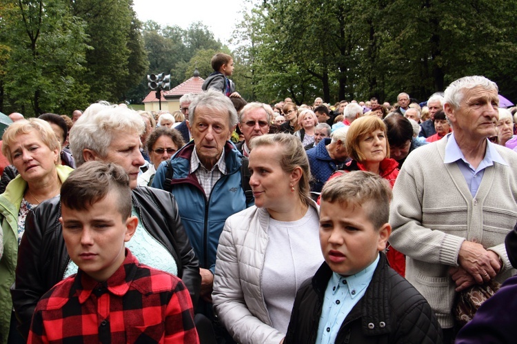 Pielgrzymka Rodzin do Kalwarii Zebrzydowskiej 2019 - Droga Krzyżowa